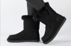 Black BILLY Cozy Boots -Billy Footwear BK21304 001 studio standing 1 940x614 ec4fba77 f5e6 400c 8799 4b6ec088d85a