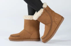 Chestnut BILLY Cozy Boots -Billy Footwear BK21304 250 studio standing 1 940x614 69df6f7d f282 46c4 a581 2ab0ae2c174a
