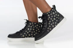 Black Daisy BILLY Classic Lace High Tops -Billy Footwear BK22300 002 studio standing 1 940x614 176cbf99 c9ce 4e55 a321 9d5a596cebb3