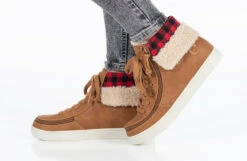 Cognac BILLY Cuffs -Billy Footwear BK22341 211 studio standing 1 940x614 6ff609fb 1a5a 4213 8faa bf8e2ae00b34