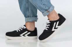 Black/White BILLY CS Sneaker Low Tops -Billy Footwear BK22343 002 studio standing 1 940x614 eacff3a2 21c8 489a a5ec df27be06e299