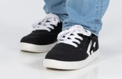 Men's Black/White BILLY CS Sneaker Low Tops -Billy Footwear BM22343 002 studio standing 2 940x614 259411d6 e238 4e67 9ed9 2262ac1aad76