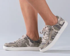 FINAL SALE - Women's Natural Camo BILLY Classic Lace Lows -Billy Footwear BW20001 330 Studio1 880x704 1