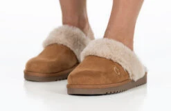 Women's Chestnut BILLY Cozy Sling Scuff -Billy Footwear BW22447 250 studio standing 2 940x614 780d29d0 2fca 4975 8e0d f32e06b71c15