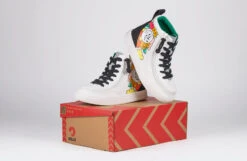 UNI Love White Multi BILLY Classic Lace High Tops 17 UNI Love White Multi BILLY Classic Lace High Tops -Billy Footwear bk22100 199 on box 3 940x614 52664397638 o